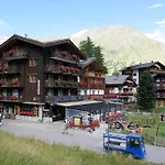 Waldhotel Fletschhorn By Interhome * סאס פה